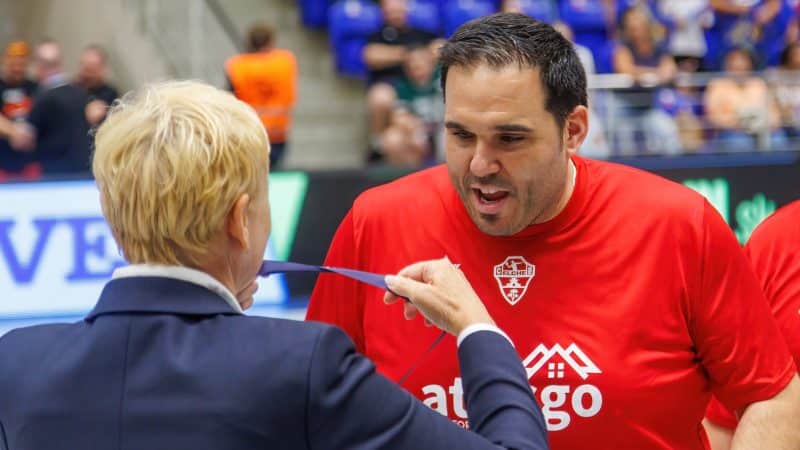 Joaquín Rocamora quiere cerrar a lo grande su “etapa idílica” en el CBM Elche