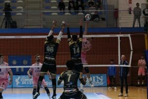 Derbi valenciano de voleibol antes de la Copa